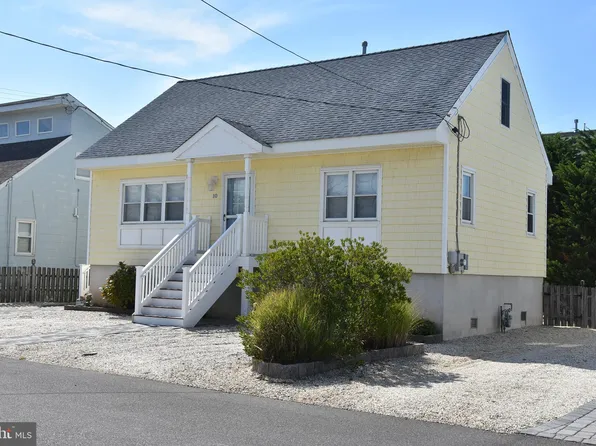 10 E 85th St, Brant Beach, NJ 08008