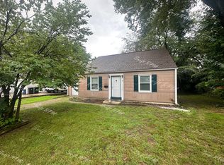 1356 S Kings Hwy, Independence, MO 64055