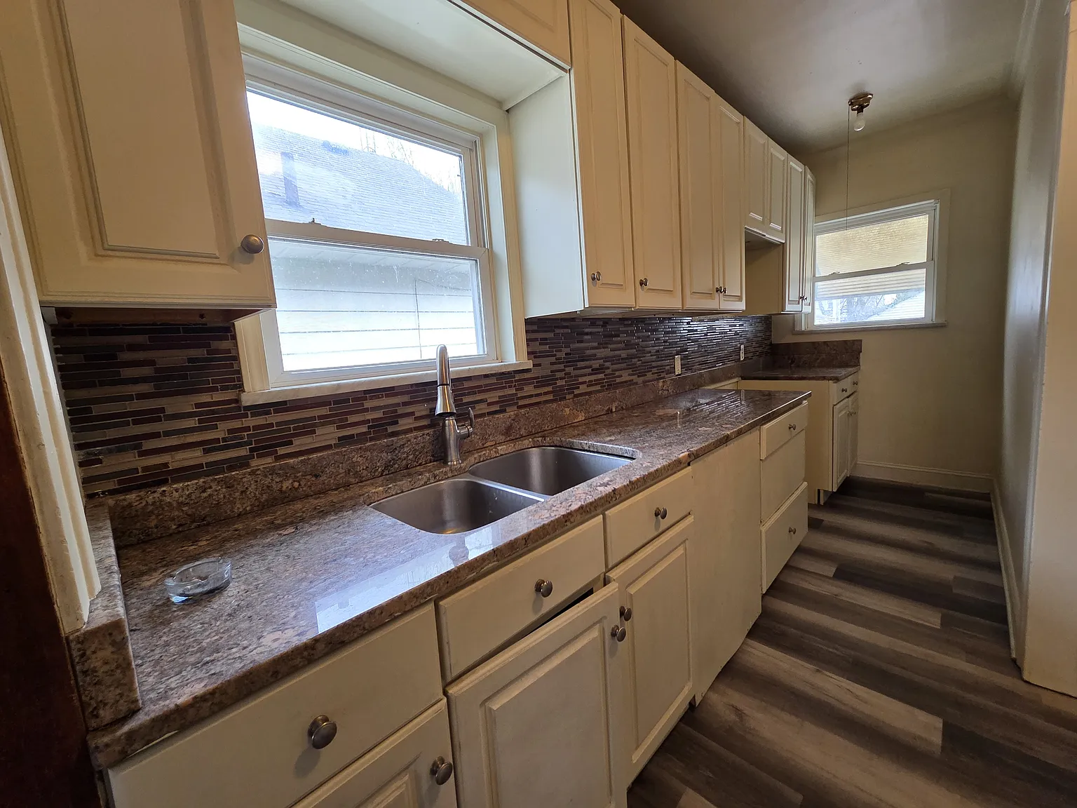3 bed, 1367 sqft, $1,195 — Photo 4