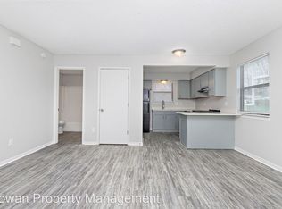 951 Arkansas St #H2, Lawrence, KS 66044