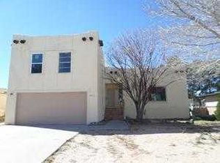 5799 Butte Dr, Santa Teresa, NM 88008