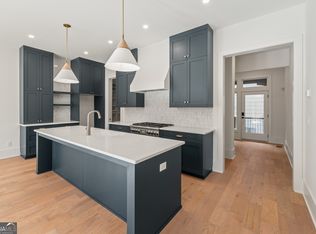 1285 Mado Loop, Chattahoochee Hills, GA 30268
