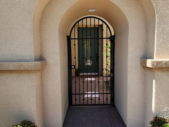 GRAND ENTRANCE