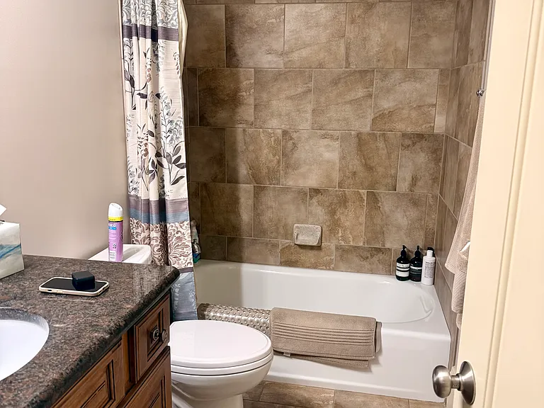 6421 Fairway Row Ln — Photo 10