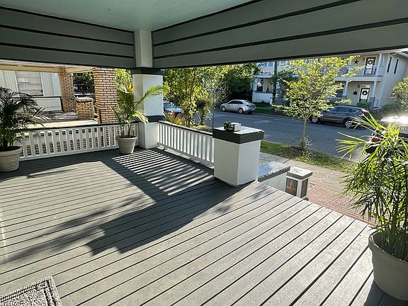 5th image of 1623 N Laura St