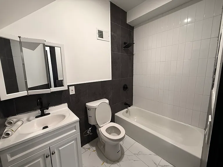 80 N 9th St #1 — Photo 9
