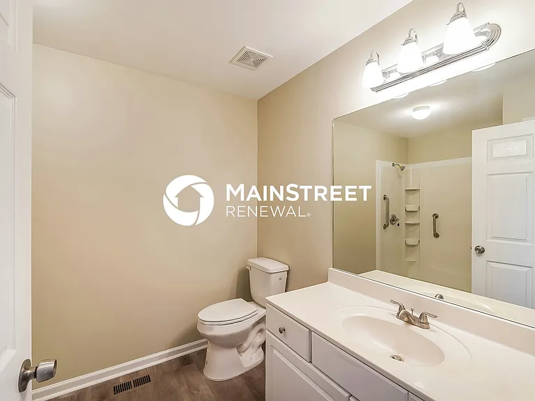 Main Bathroom