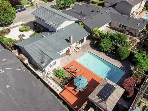 2nd image of 1563 Bonnie Joy Ave