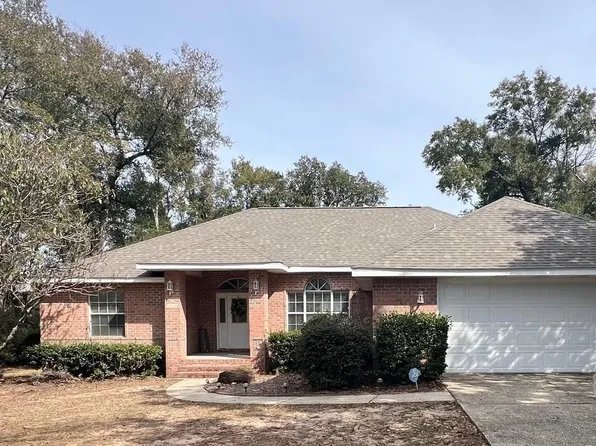 10738 Magnolia Ln, Lillian, AL 36549