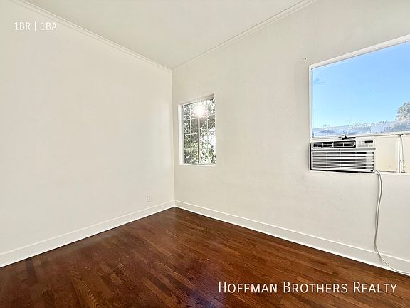2nd image of 5447 1/2 Harold Way #8