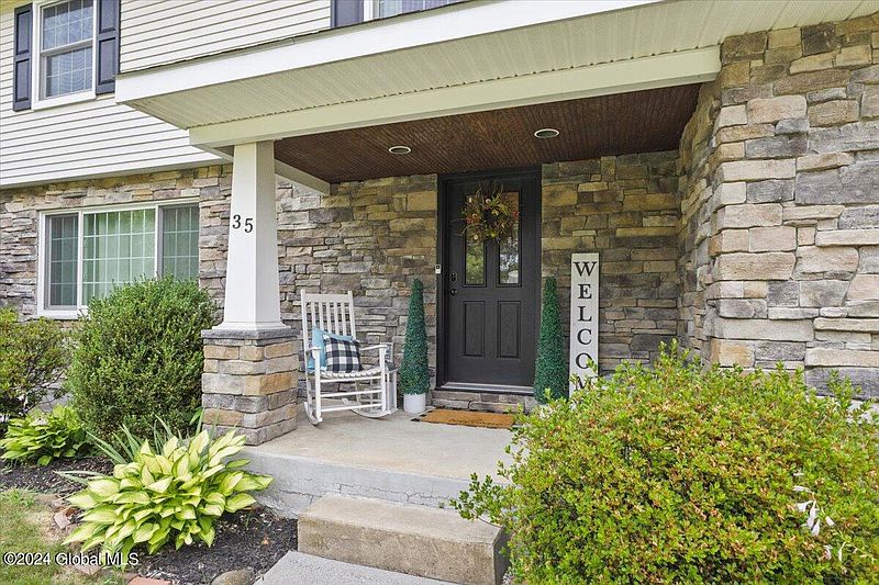 2nd image of 35 Jones Road