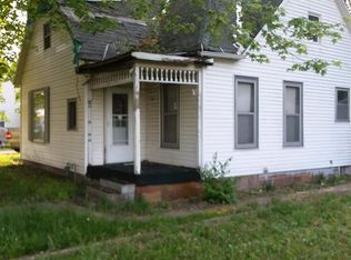 316 N 5th St, Cuba, IL 61427