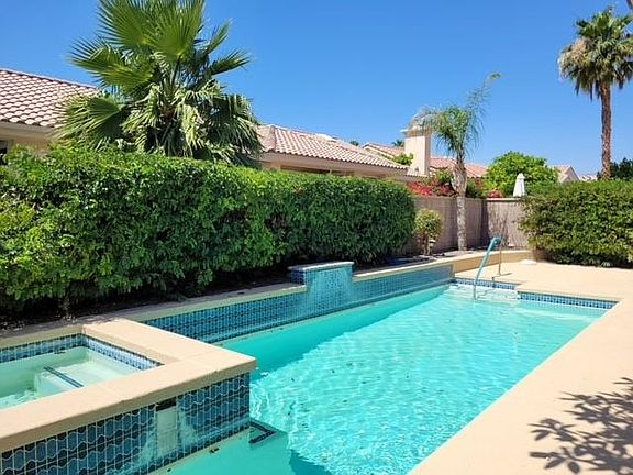 3rd image of 78939 Naranja Dr
