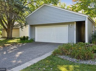 1183 Benton Way, Arden Hills, MN 55112