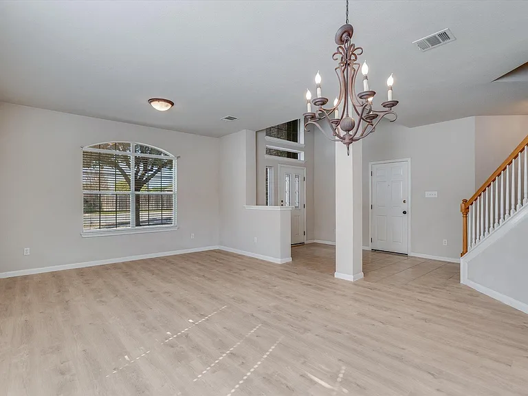 4029 Lake Edge Way — Photo 5