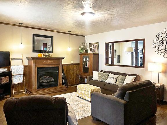 5th image of 552 Oak Ave NW