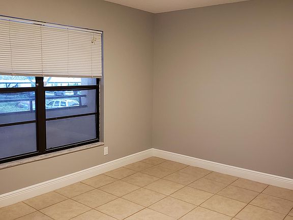 2nd image of 7840 Niagara Ave #325