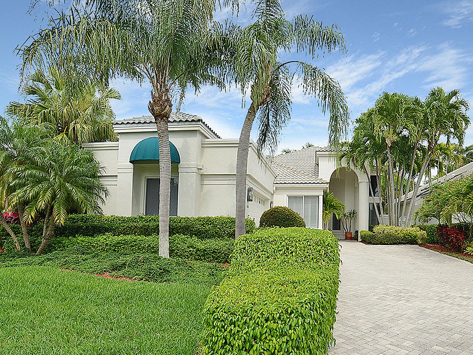 Home For Sale In Broken Sound Country Club