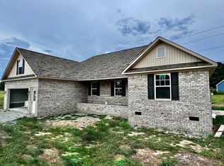 110 Sundance Dr, Lawrenceburg, TN 38464