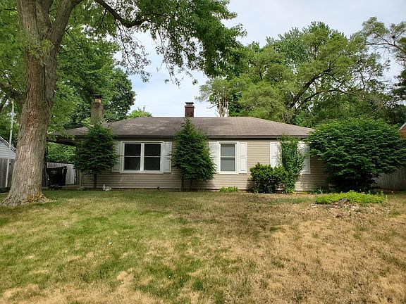 2nd image of 2504 Sampson St #1