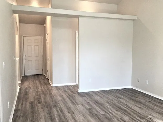 1521 W Kesler Dr — Photo 5