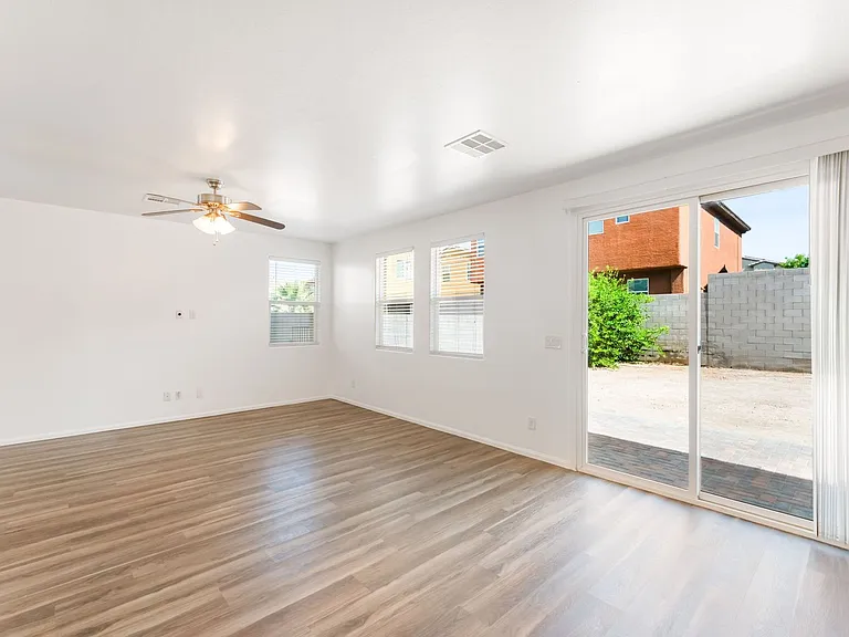 6908 Double Vista Way — Photo 6