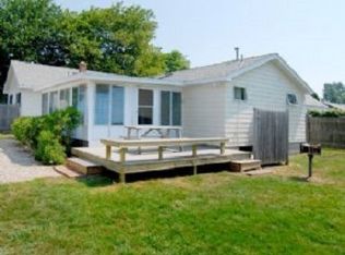12 Durkin Dr #A, Narragansett, RI 02882