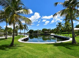 8 Anchor Dr #B, Ocean Reef, FL 33037