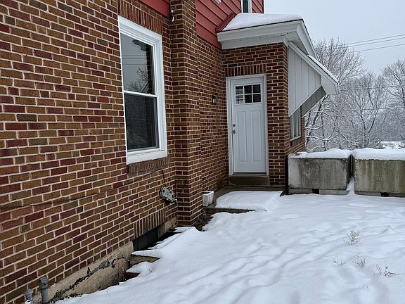 5th image of 4220 Saint Lawrence Ave #A