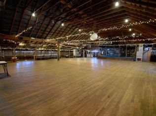 6940 N Us Highway 77, Schulenburg, TX 78956