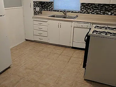 1 bed, 547 sqft, $1,200 — Photo 3