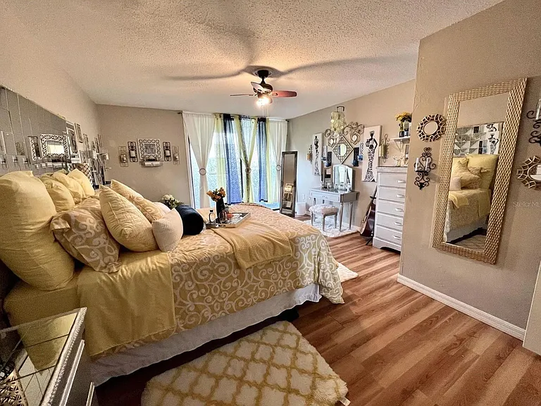 707 SW 75th St #106 — Photo 16