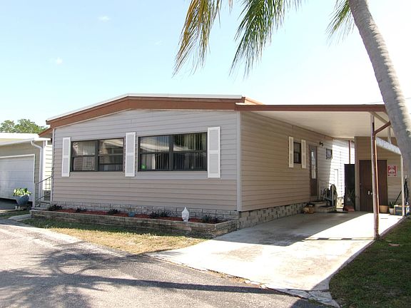 3rd image of 2701 24th St N #439
