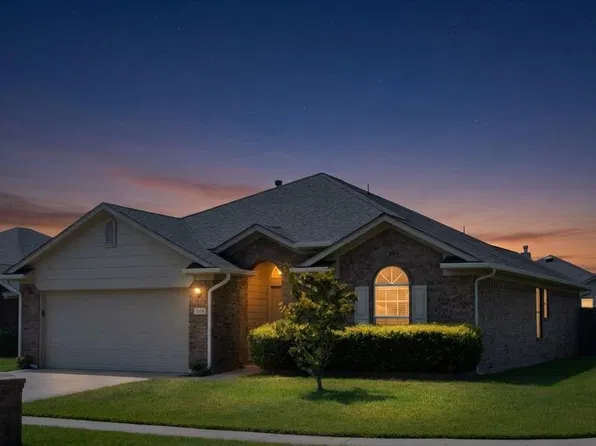 2508 NW 162nd Ter, Edmond, OK 73013
