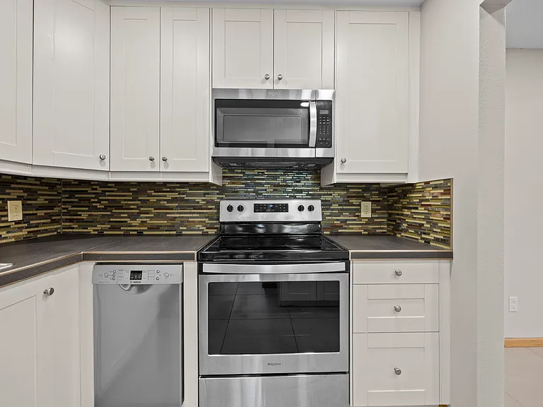 3420 Golfview Dr #123 — Photo 25