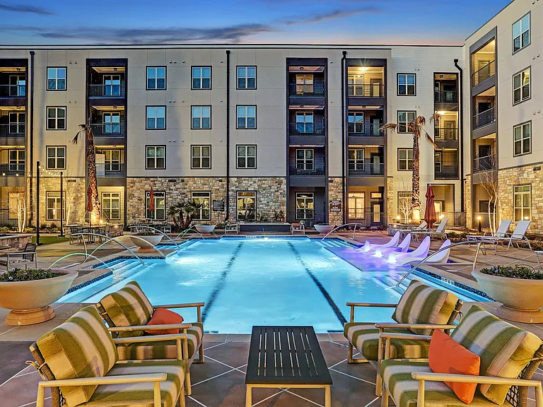 Larkspur at Shadow Creek - 55+ Active Adult Apartment Homes — Photo 7