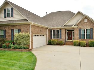 303 Fulp Farm Rd, Kernersville, NC 27284