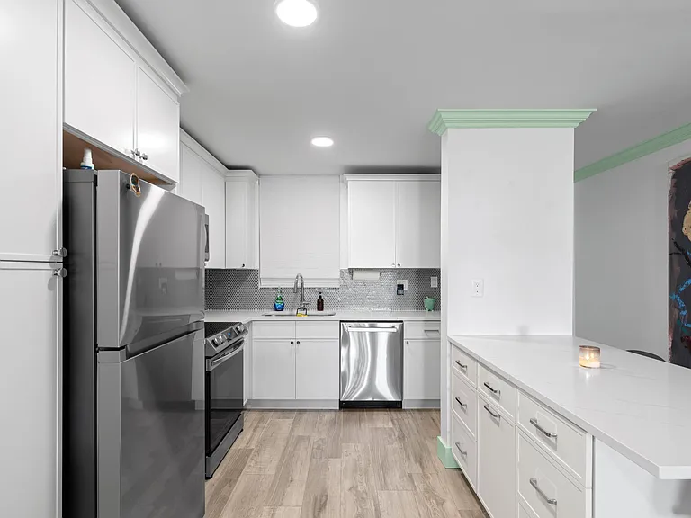 917 N Flagler Dr #108 — Photo 7