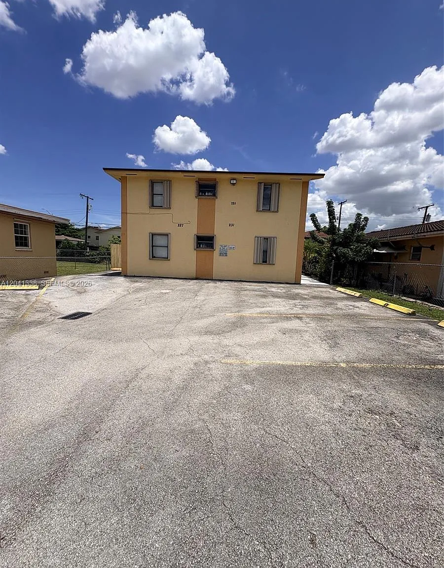 Hialeah 4th Addn — Photo 2