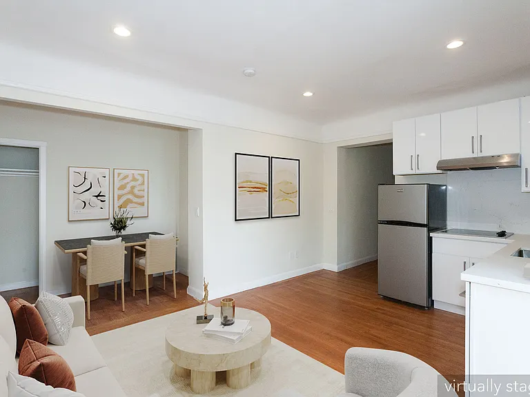 50 Laguna — Photo 11