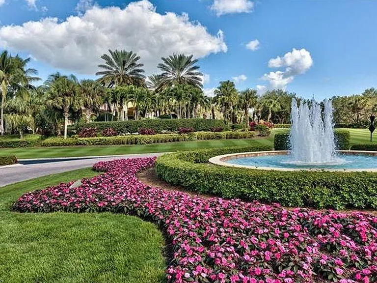 Clubhouse Fountain