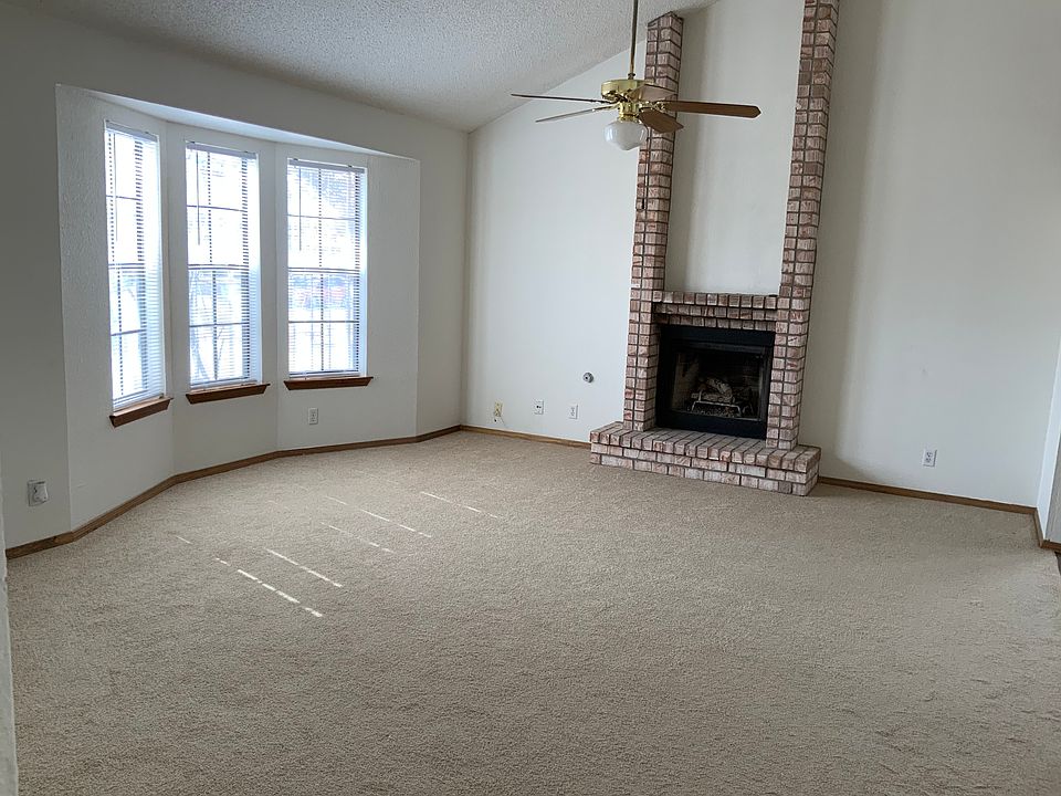 1st image of 11537 Spencer Dr