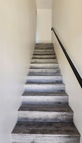 1920 S Sherbourne Dr #1/2 — Photo 8