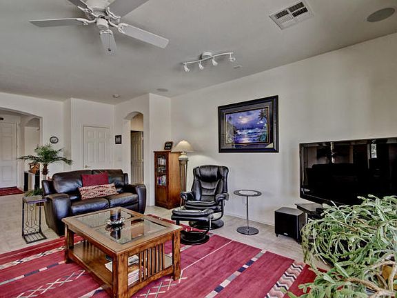 5th image of 4113 W Hazel Dr