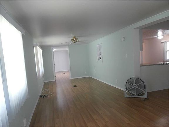 4th image of 3345 Lanark Dr