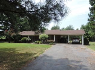 19679 Hilldale Ln, Spiro, OK 74959