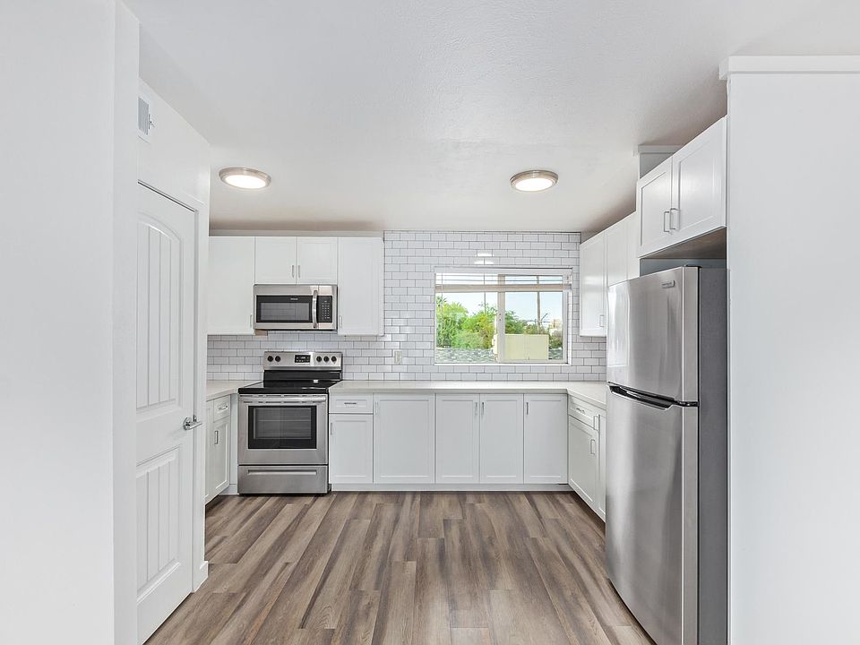 1st image of 2503 E Clarendon Ave APT 8