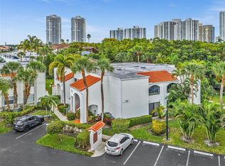 3558 Magellan Cir APT 133, Aventura, FL 33180