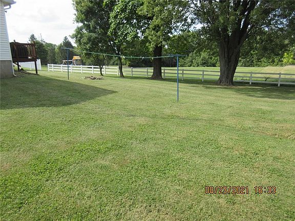 5th image of 116 E County Road 580 N
