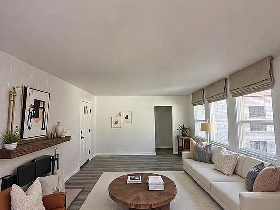 2nd image of 10317 Gramercy Pl #1